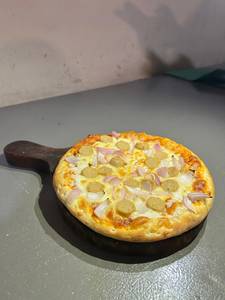Chicken Sausage Pizza 