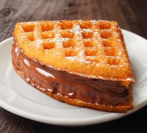 Hazelnut french biscuits