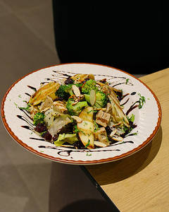 Smoked Chicken And Broccoli Salad