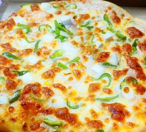 Jalapeno and onion Pizza