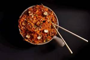 Triple Paneer Schezwan Noodles