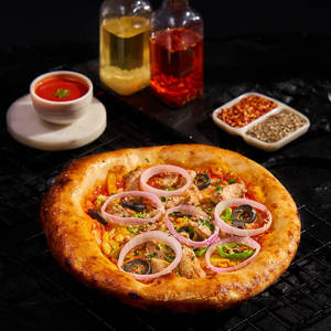 Chicken Sweet Corn & Pepper Pizza