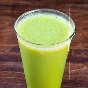Chikoo Juice