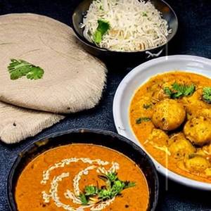 Idli  & Matar Curry
