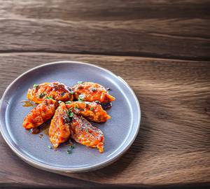 Chicken schezwan momo [full]