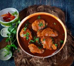 Chicken chatpata gravy