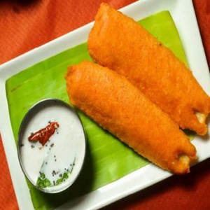 Valakkai Bajji With Raw Banana [3 Pieces]