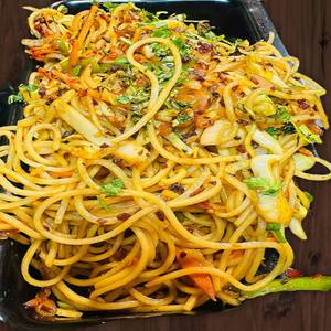 Veg Chilli Garlic Noodles