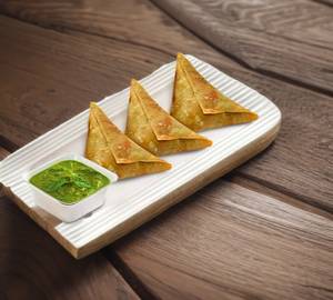 Dal Samosa [7 Pieces]