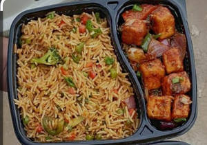 Chilli Paneer [4 Pcs] With Fride Rice