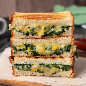 Jain Spinach Corn Sandwich