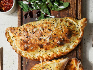Calzone Cheese Shawarma