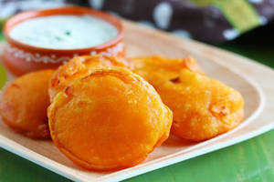 Onion Bajji (03 Pcs)