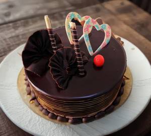 Father's Day Special Dark Truffle Chocolate Cake [1Kg]