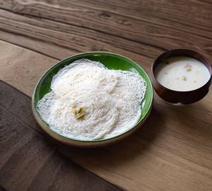 Arisi maavu idiyappam