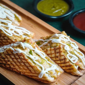 Veg. Cheese Loaded Club Sandwich