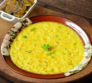 Moong Daal Khichdi with green chatni and pyaz...Full