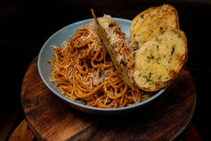 Spaghetti & Meat Bologneese