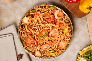 Chicken Chilli Garlic Noodles