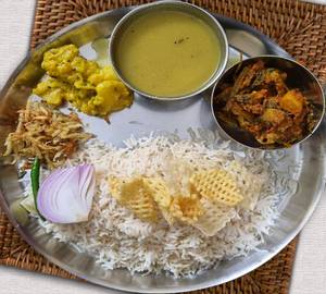 Vegetarian thali