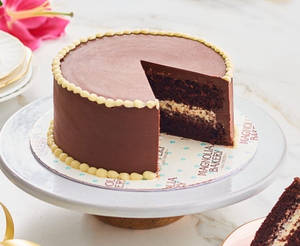 4 Inch Eggless Truffle Cake
