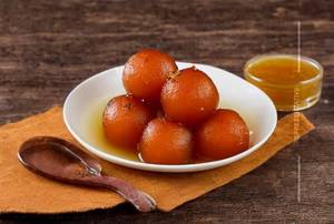 Hot Gulab Jamun