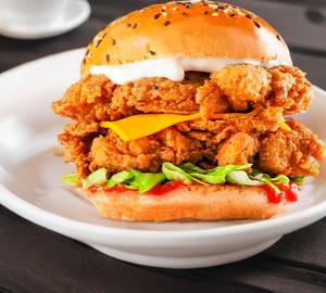 Chicken burger [double patty]