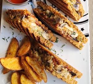 Mushroom and Sun Dried Tomatoes Cheddar Sandwich