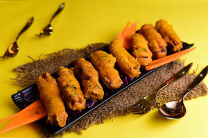 Paneer Pakoda [8 Pieces]