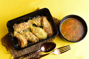 Cheese Corn Momos [6 Pieces]