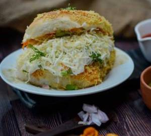 Cheese butter dabeli
