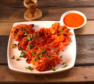 Chilli Chicken Momos [ Half Full ]