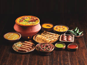 Royal Feast Hyderabadi Chicken Biryani