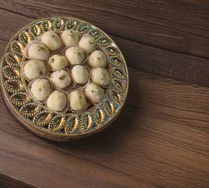 Mawa Mishri Laddu