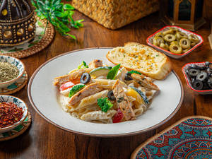 Chicken Penne Pasta In Cheese Sauce