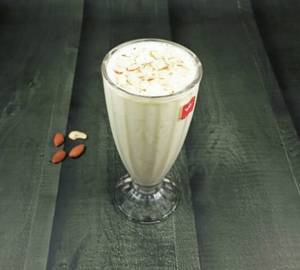 Dry Fruit Milkshake