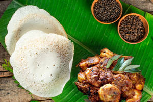 Prawn Pollichathu With Appam (3pcs)