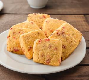 Karachi biscuit(sweet cookies)