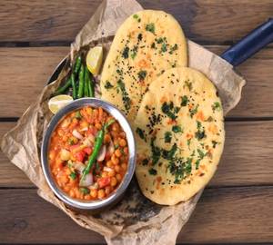 Matar Paneer + 3 Rumali Roti