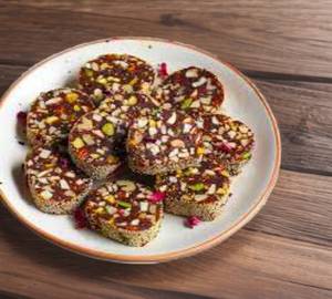 Khajoor Roll