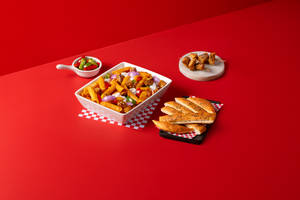 Tandoori Chicken Tikka Pasta Meal for 1