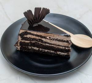 Choco Truffle Cake (1 Pc)