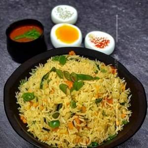 Egg  singapore rice