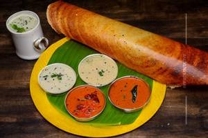 Butter Paneer Dosa