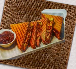 Paneer Bhurji Sanwich Grilled ( 2 Pieces )