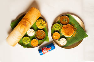 Thattu Idli [1 Piece] + Masala Dosa