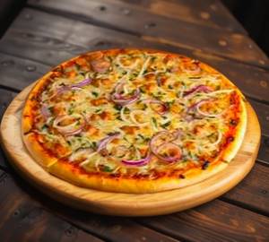 Onion And Paneer Pizza