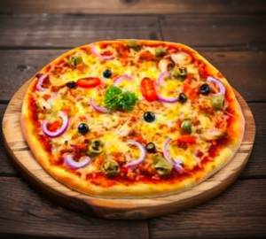 Country Side Pizza+ cold drink 