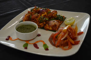 Qasoori Paneer Tikka