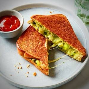 Aloo Cheese Chilli Sandwich